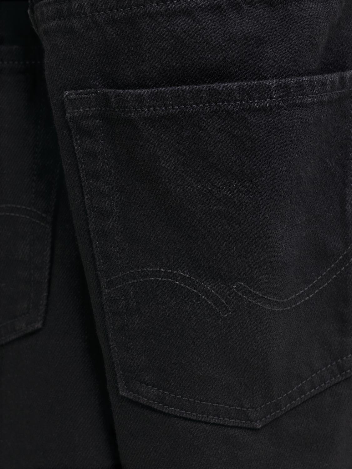 model_shot-detail